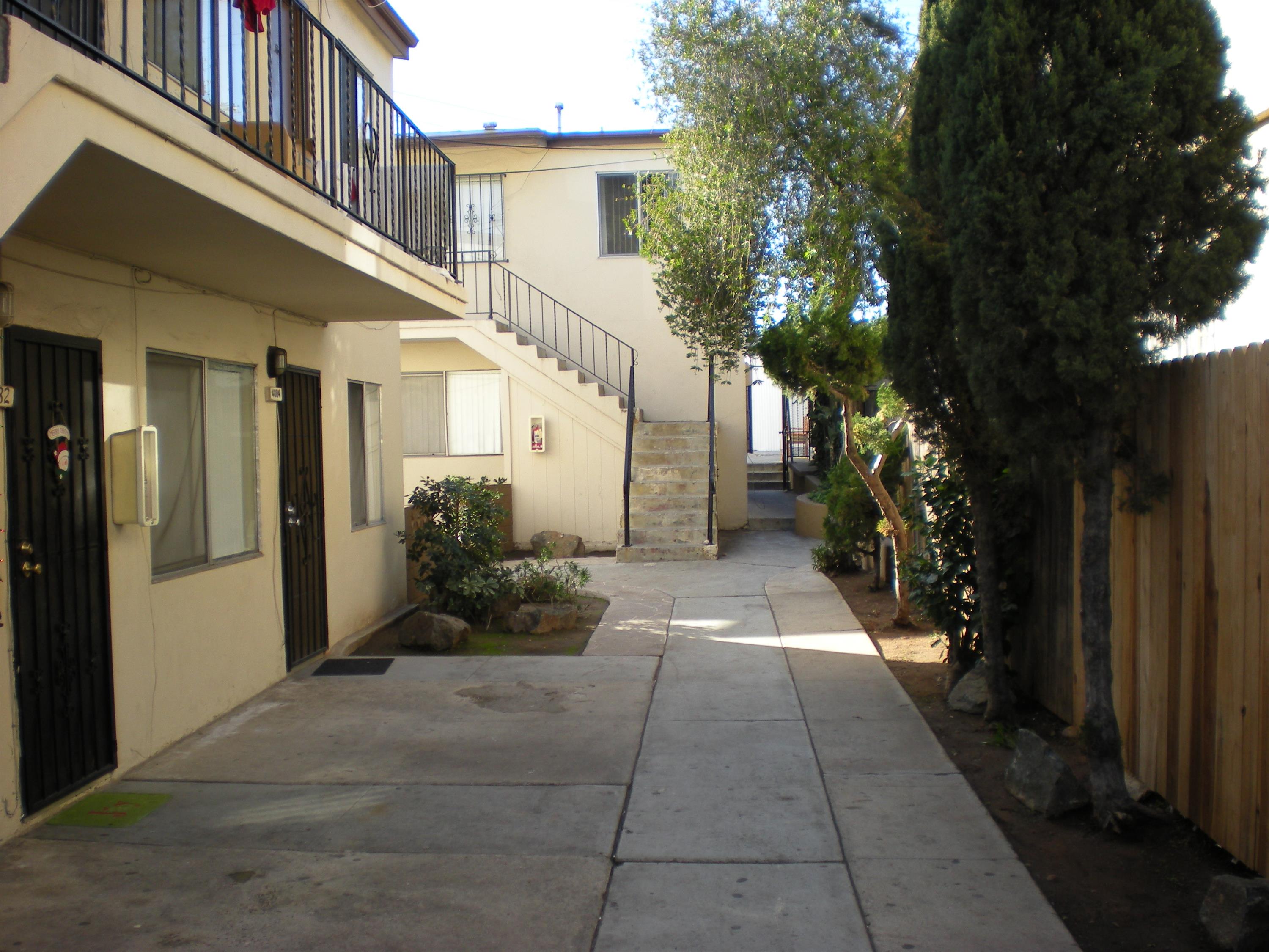 Property thumbnail image